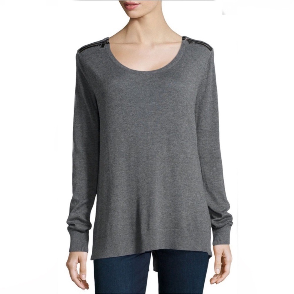 Laundry by Shelli Segal Light Weight Knit Sweater Size M